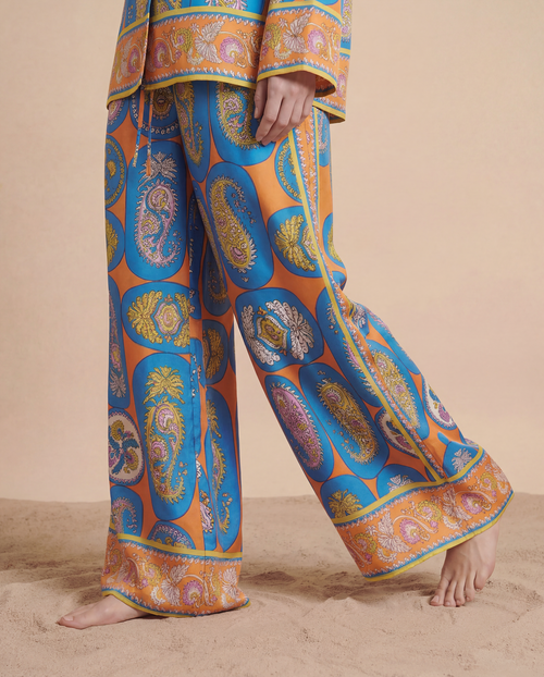 Completo Paisley