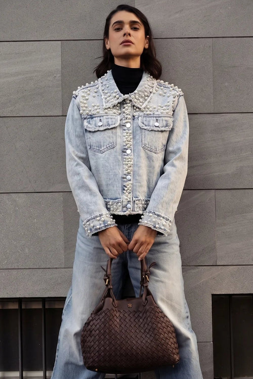 Giacca in denim con perle cucite a mano – Edizione limitata