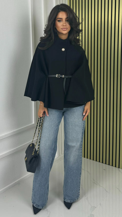 Poncho Mantella Ginevra – Testurizzato con Cintura e Bottone Oro